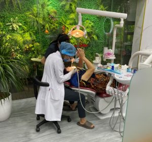 Biến chứng khi trồng răng implant