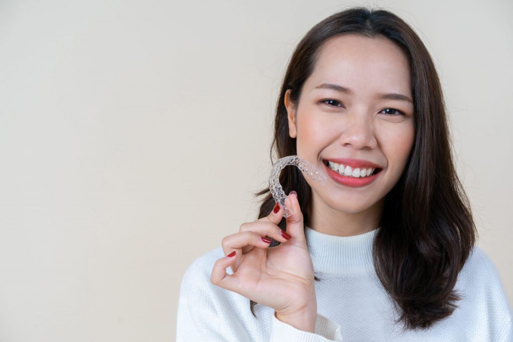 Tại sao niềng răng invisalign là xu hướng